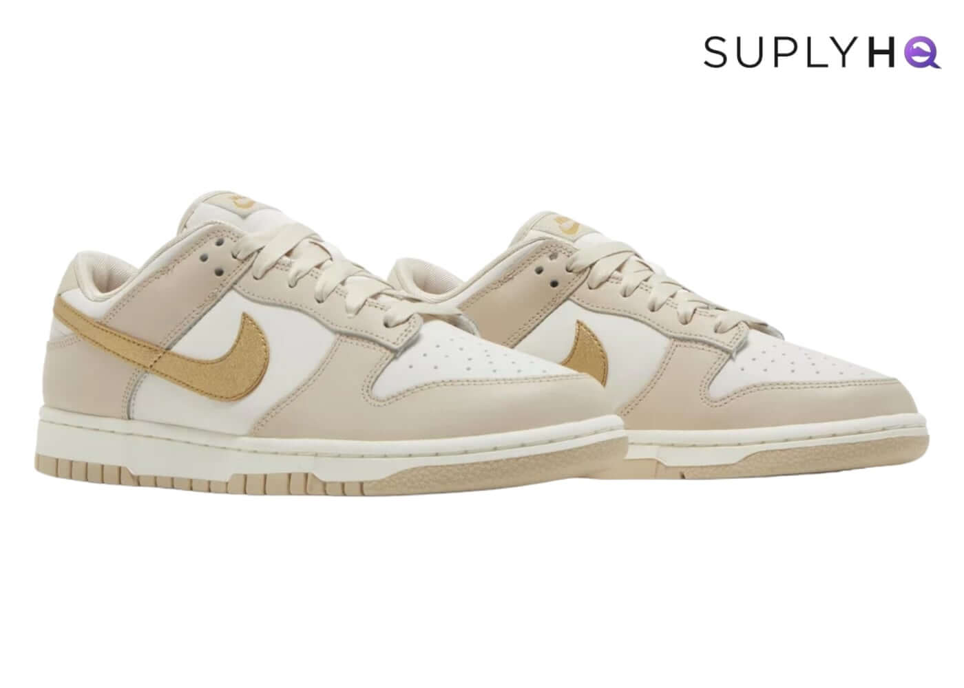 NIKE DUNK LOW 'METALLIC GOLD' W